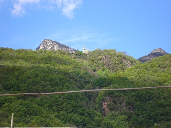 Kirche am Berg